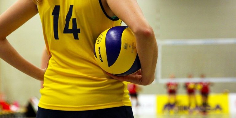 Come si gioca a pallavolo? Regole e informazioni utili - Primo Tempo